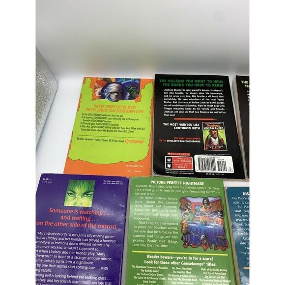 Vintage to Now Goosebumps Books RL Stine Paperback - Picture 10 of 11